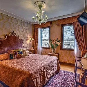 Bel Sito E Berlino *** Venice