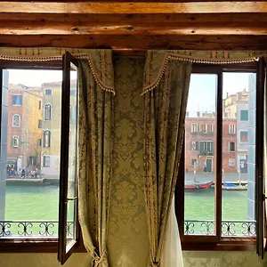 Ca' Dogaressa *** Venice